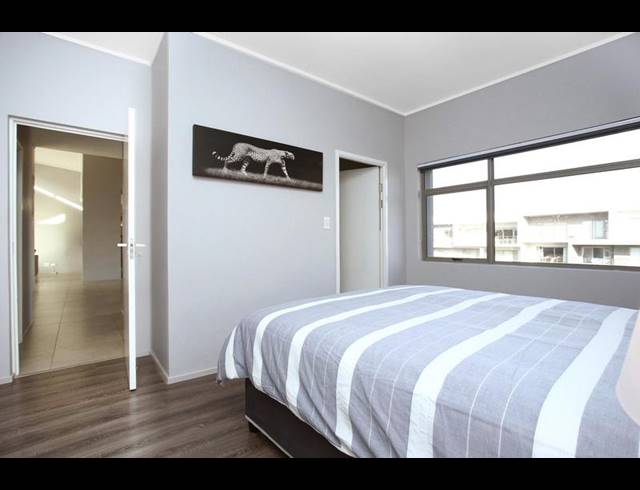 3 BEDROOM PROPERTY TO RENT IN OAKLANDS